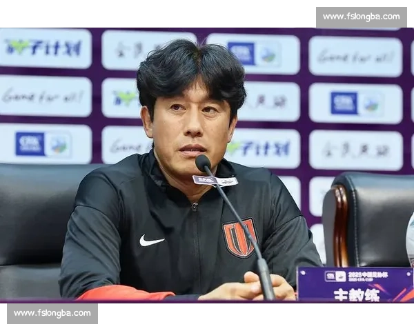 徐正源：罗慕洛带伤作战，球队打法绝不妥协